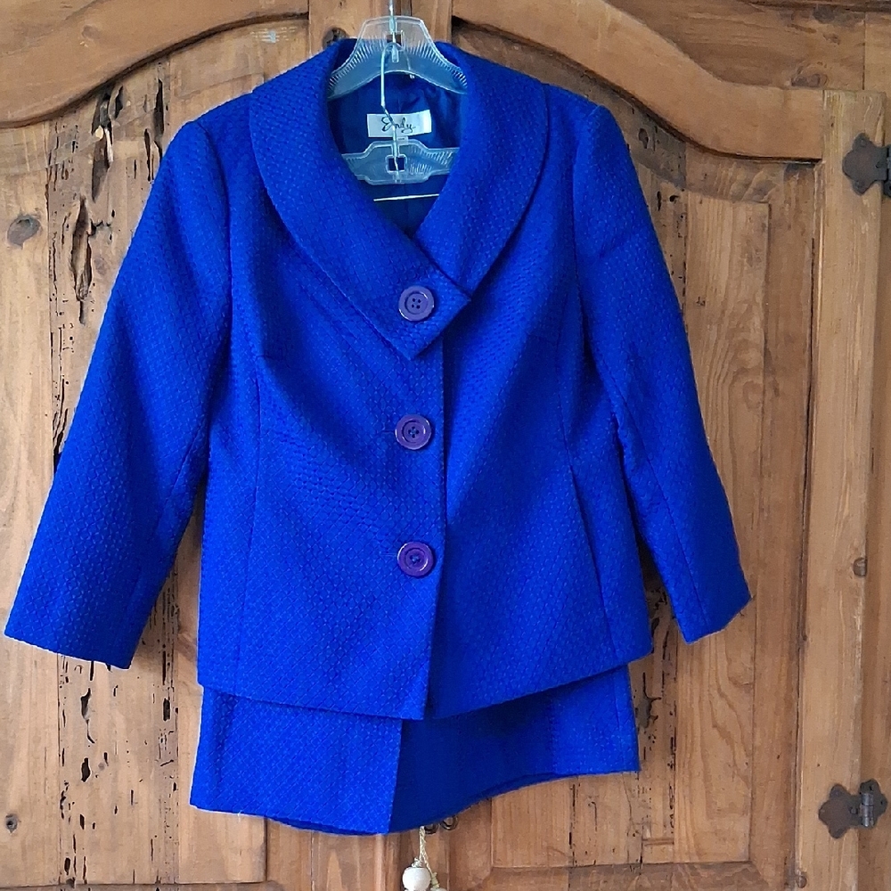 Elegant Blue Women's Skirt Set
